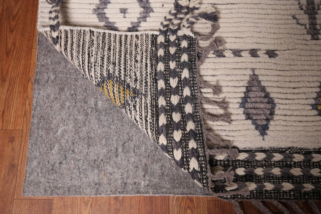 Large Hand-Knotted Wool Rug, 480 x 356 cm