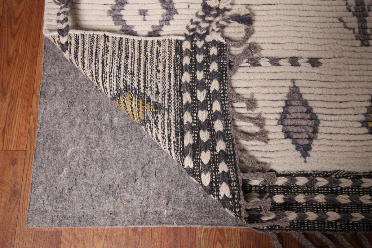 Large Hand-Knotted Wool Rug, 480 x 356 cm